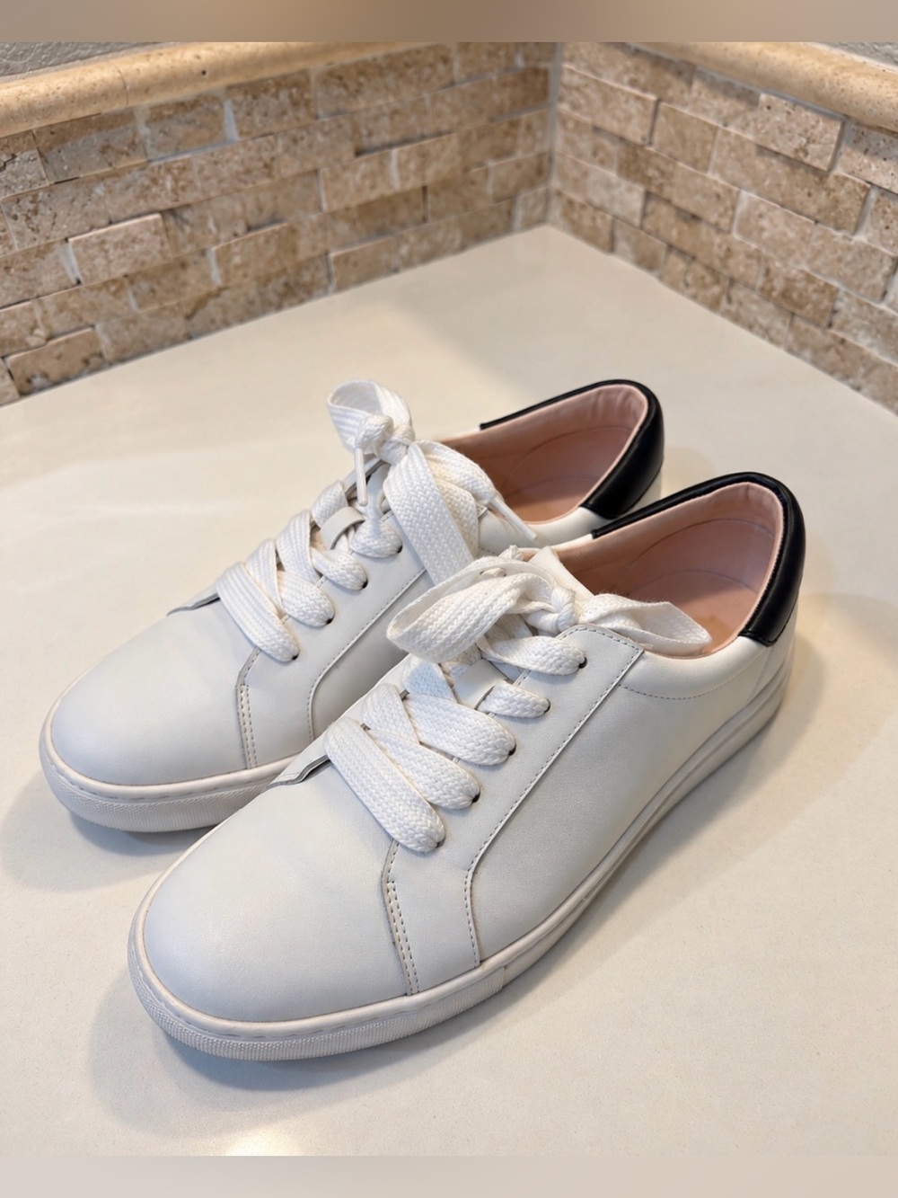 Kate Spade White & Black Leather Sneakers - Size 9